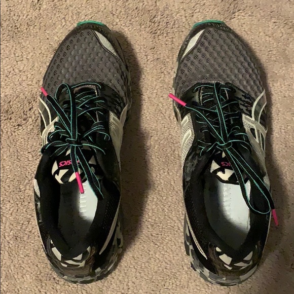 Asics Women’s Running Shoe - Picture 5 of 6